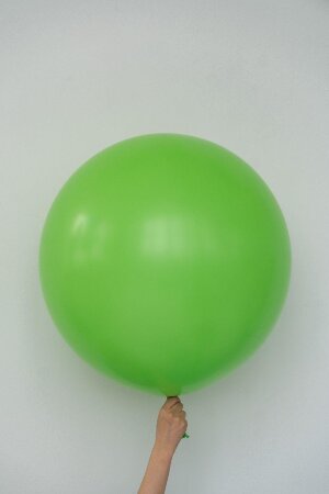 Гелиевый шар светло-зеленый 60 см